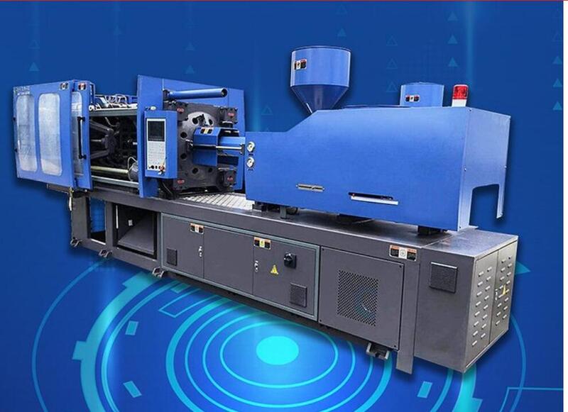  全自动pp吹瓶机